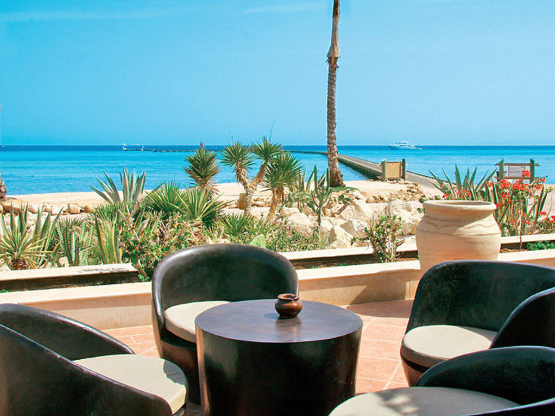 The Breakers Dive. & Surf. Lodge