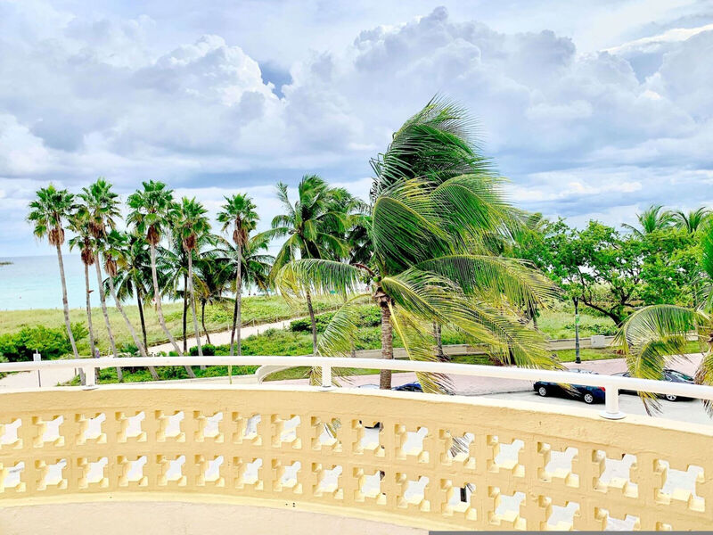 The Broadmore Miami Beach