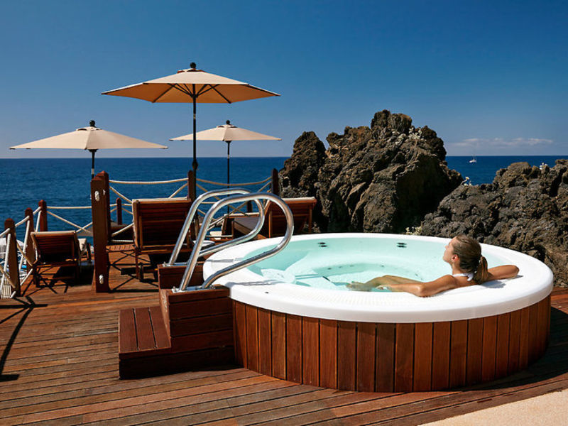 The Cliff Bay
