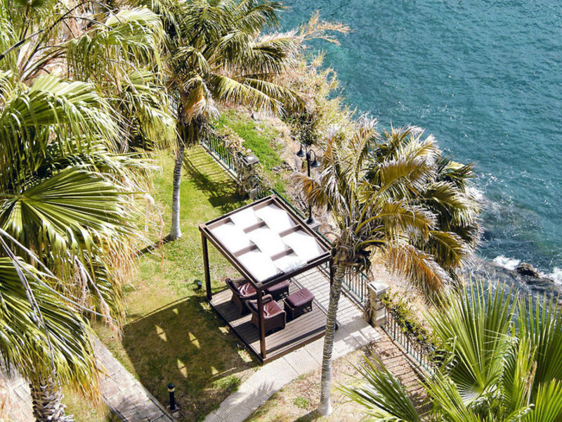 The Cliff Bay