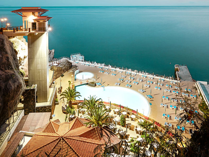 The Cliff Bay