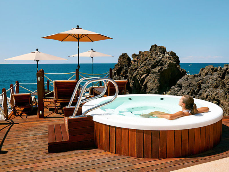 The Cliff Bay