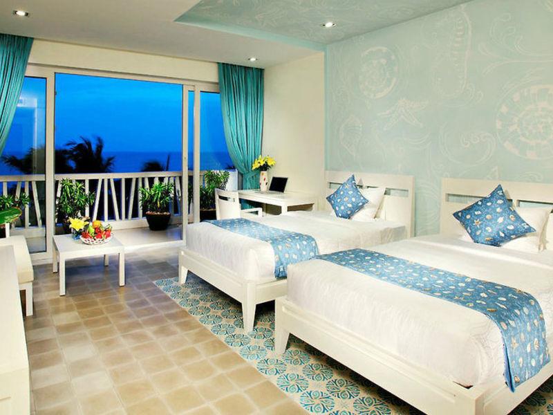 The Cliff Resort & Residences