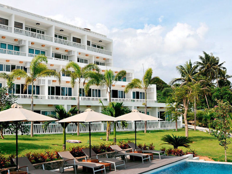 The Cliff Resort & Residences