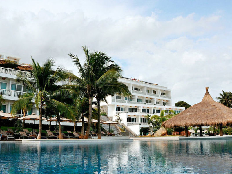 The Cliff Resort & Residences