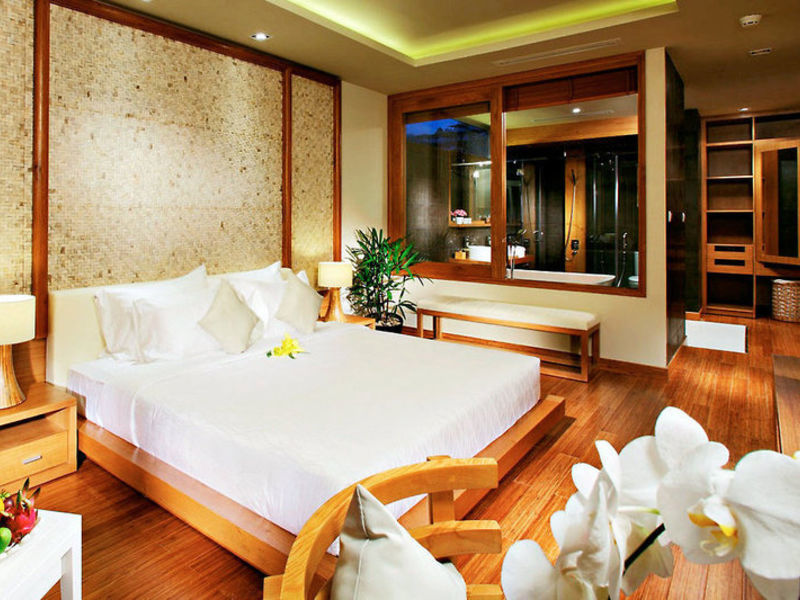 The Cliff Resort & Residences