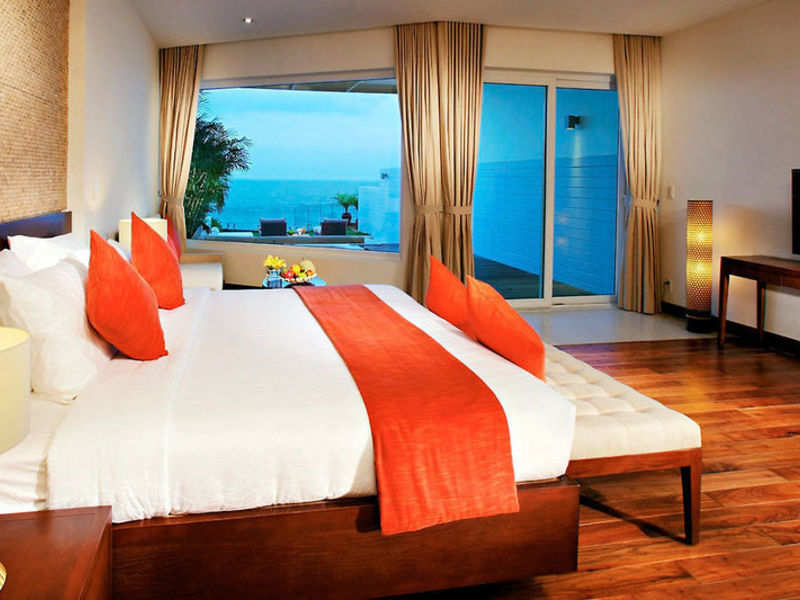 The Cliff Resort & Residences