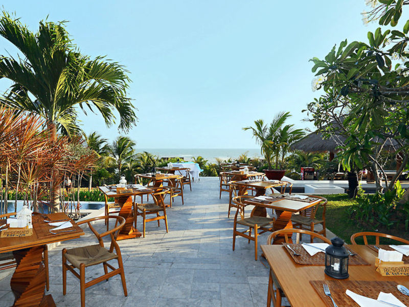 The Cliff Resort & Residences