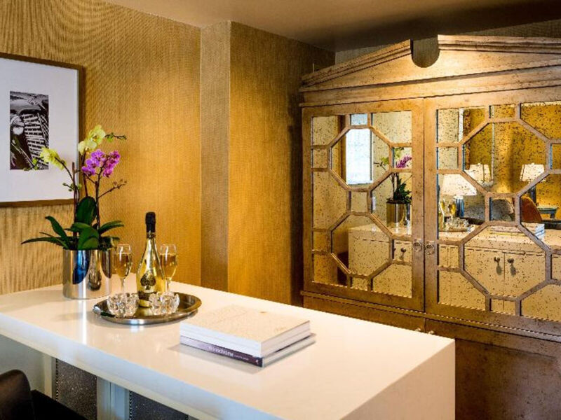 The Commerce Casino &Amp; Hotel