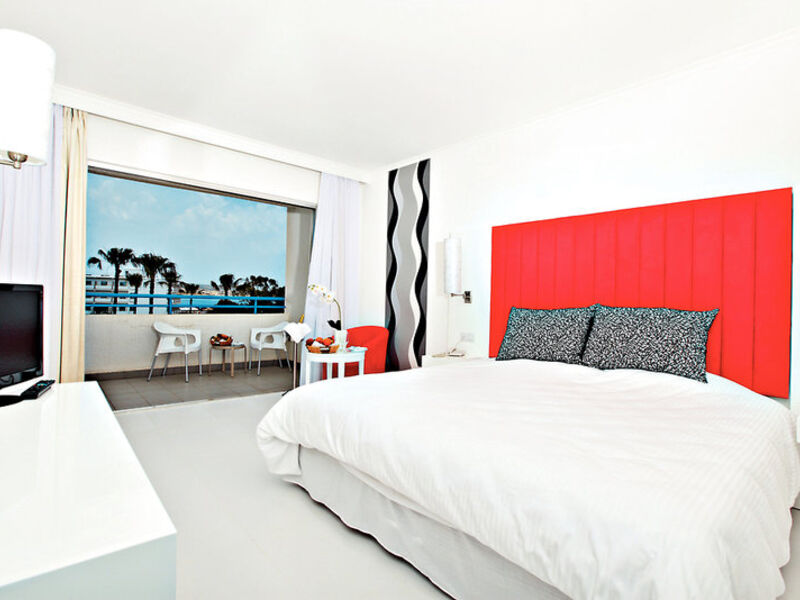 The Dome Beach Hotel & Resort