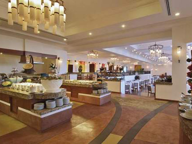 The Royal Playa del Carmen