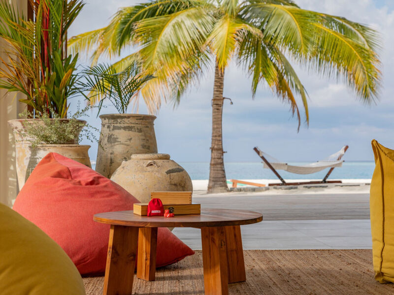 The Standard, Huruvalhi Maldives