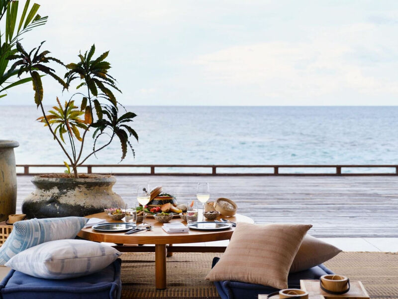 The Standard, Huruvalhi Maldives