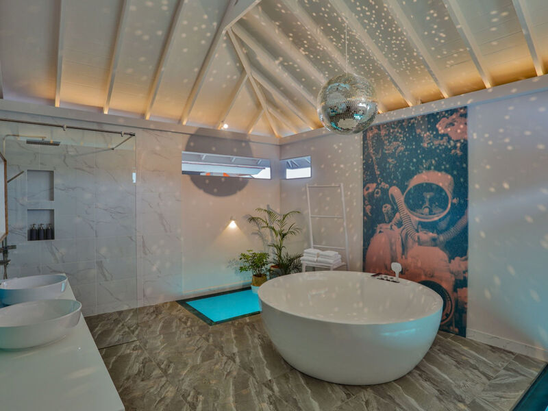 The Standard, Huruvalhi Maldives