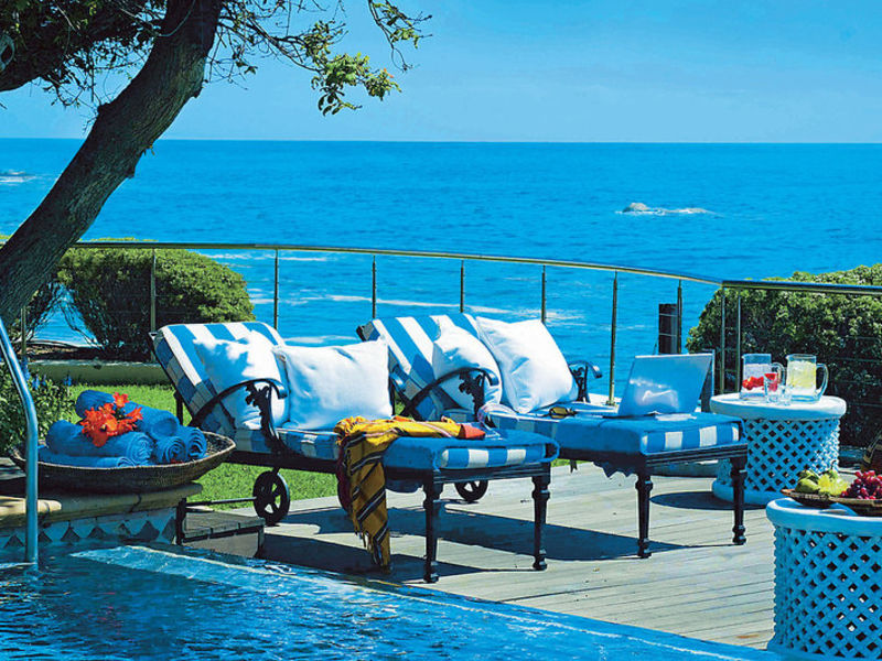 The Twelve Apostles Hotel & Spa