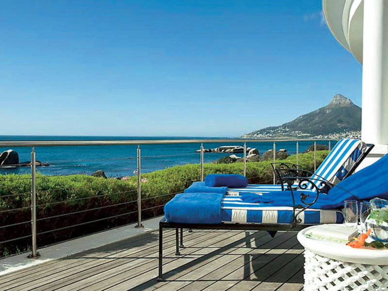 The Twelve Apostles Hotel & Spa
