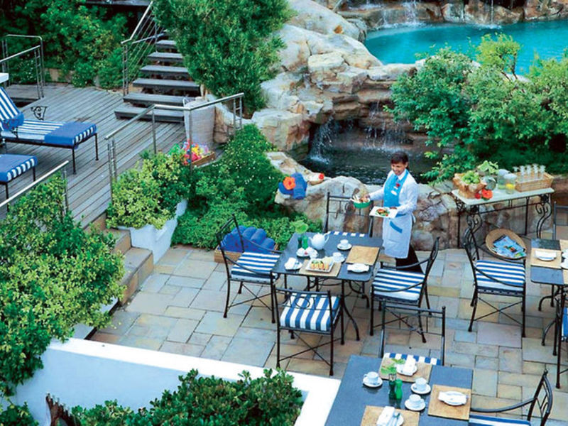 The Twelve Apostles Hotel & Spa