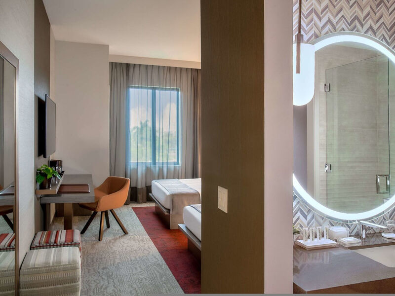 Thesis Hotel Miami