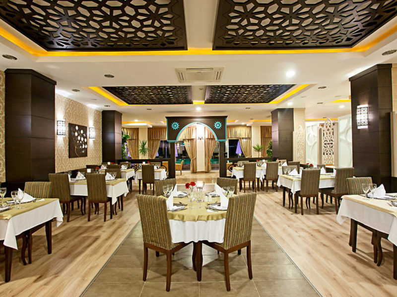 Titan Select Hotel