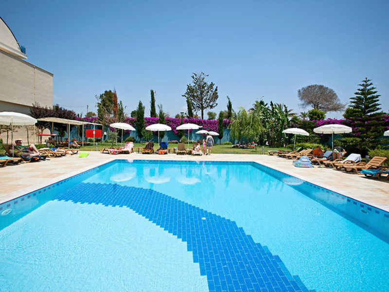 Titan Select Hotel