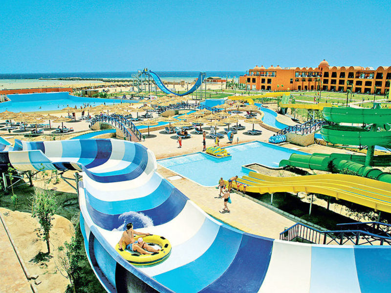 Titanic Beach