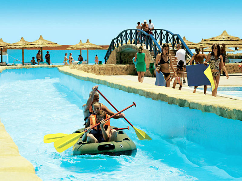 Titanic Beach
