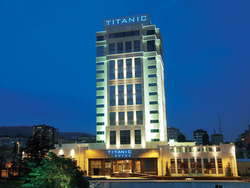 Titanic Business Kartal