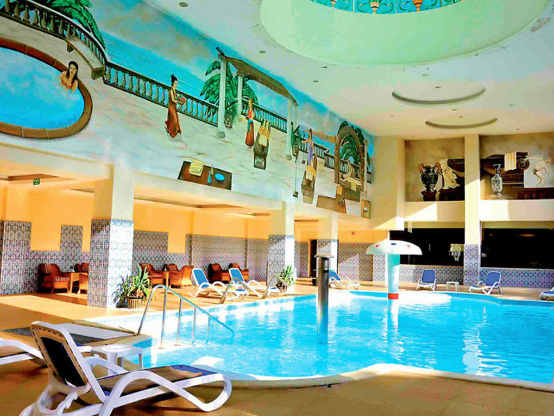 Titanic Palace