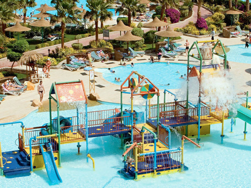 Titanic Resort & Aqua Park