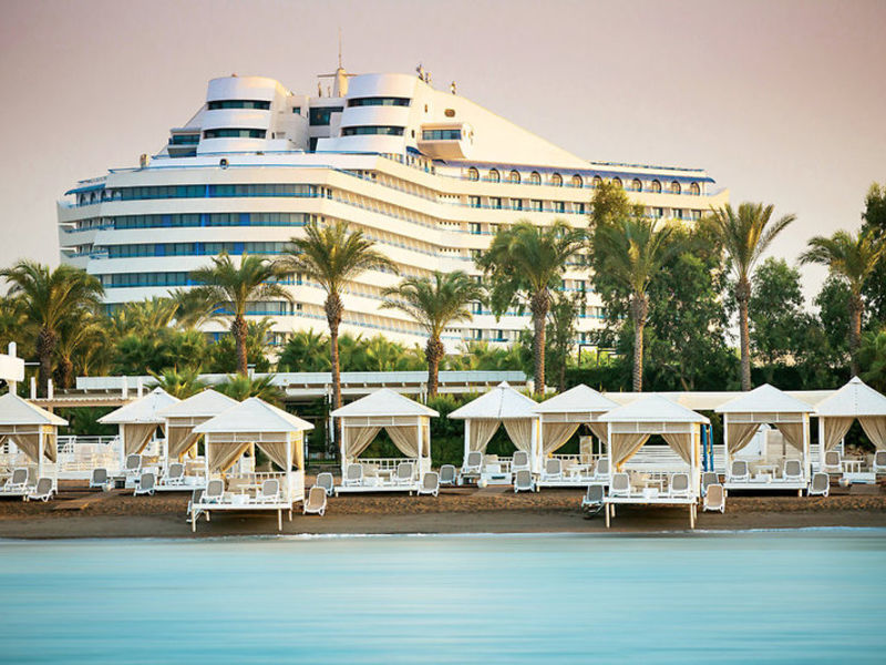 Titanic Resort & Hotel