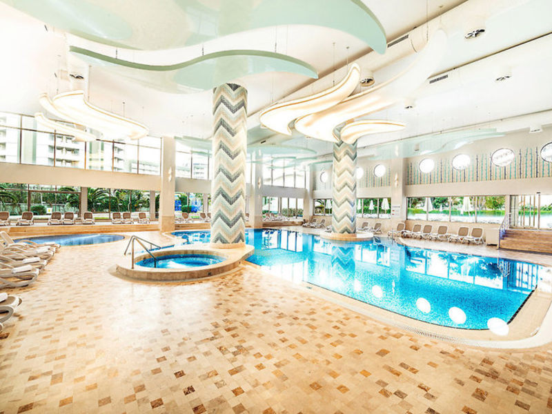 Titanic Resort & Hotel