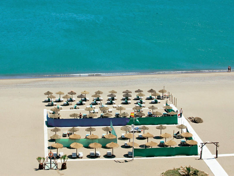 Torremolinos Beach Club