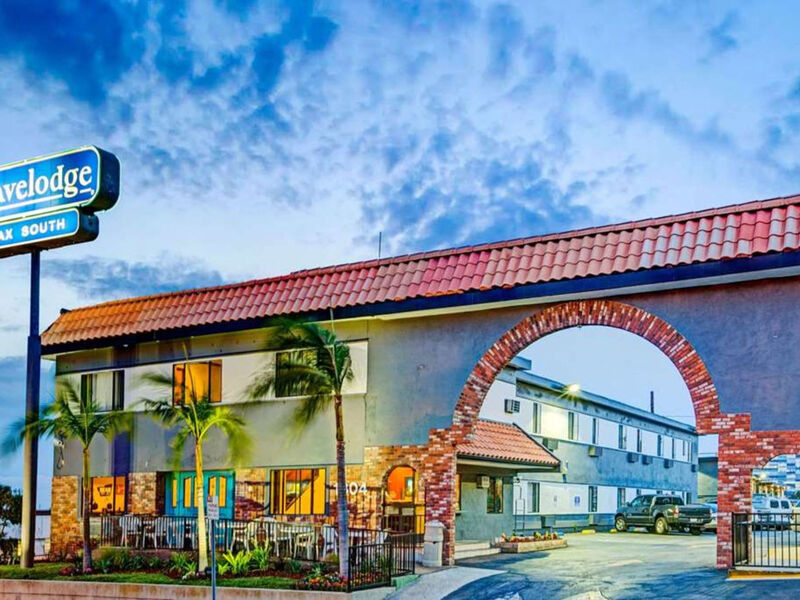 Travelodge By Wyndham Lax South