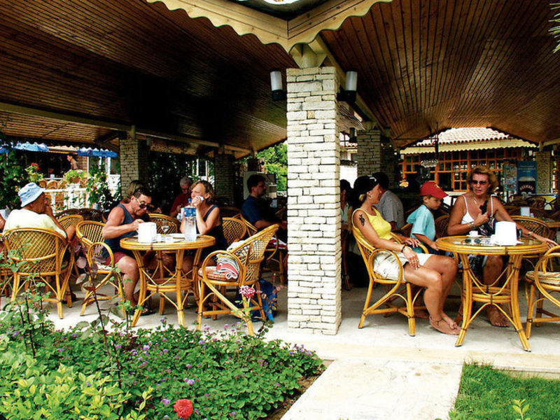 Trendy Hotel Side Beach