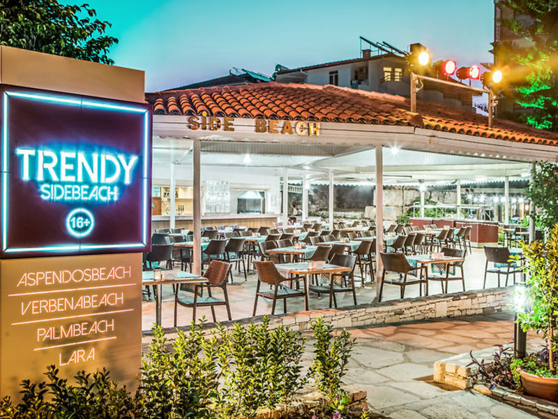Trendy Hotel Side Beach