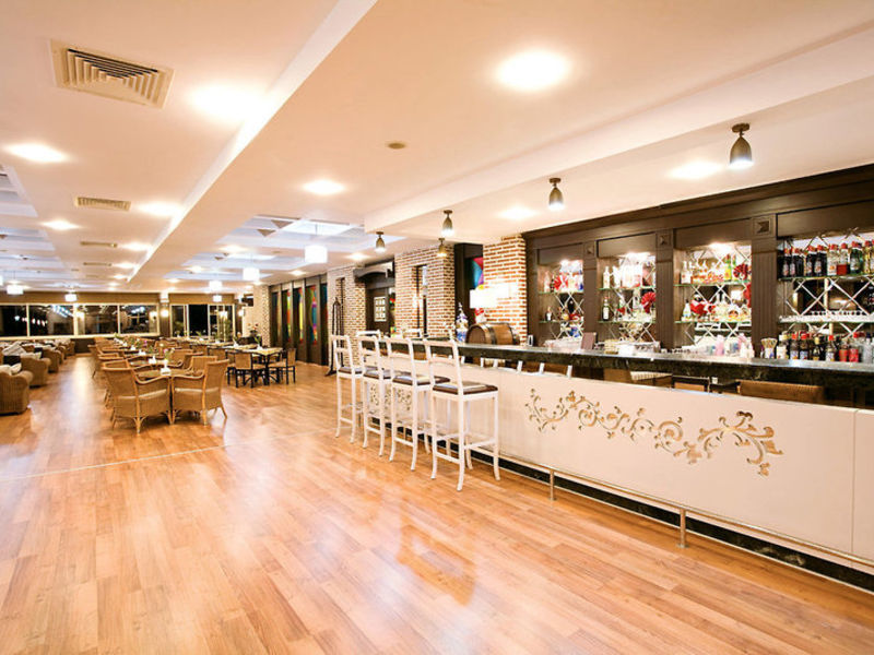 Trendy Palm Beach