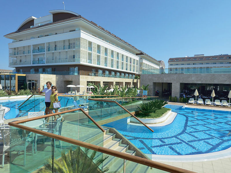 Trendy Verbena Beach
