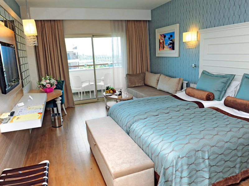 Trendy Verbena Beach