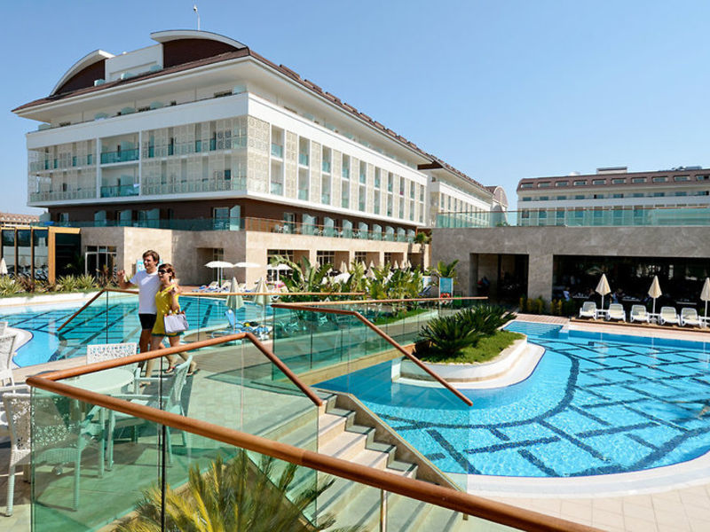 Trendy Verbena Beach