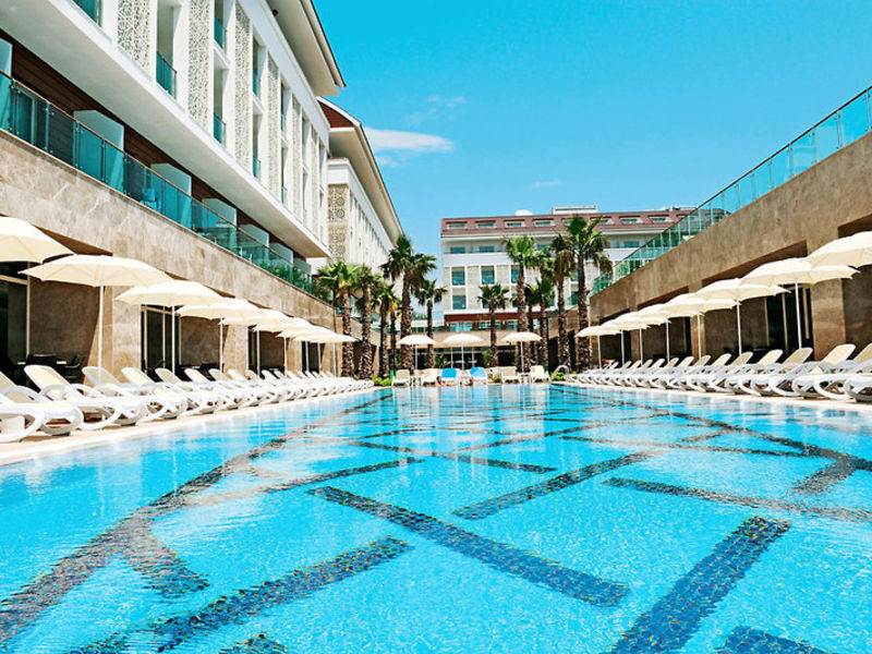 Trendy Verbena Beach