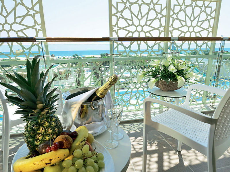 Trendy Verbena Beach