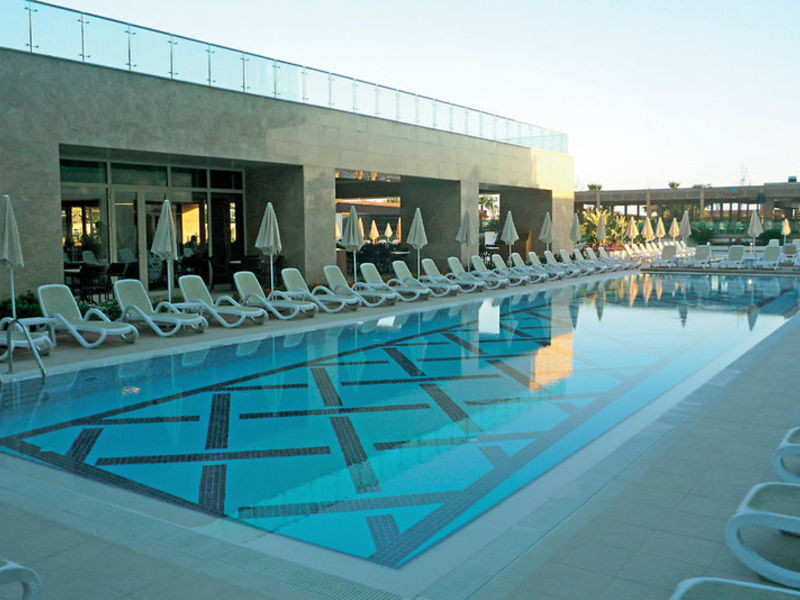 Trendy Verbena Beach