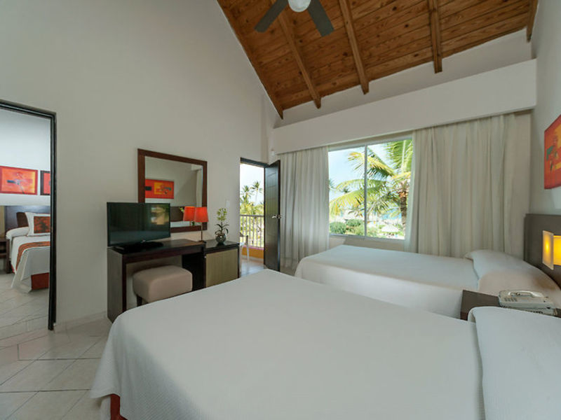 Tropical Princess Beach Resort