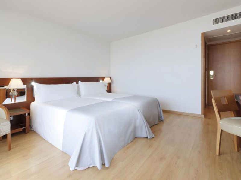 Tryp Bellver