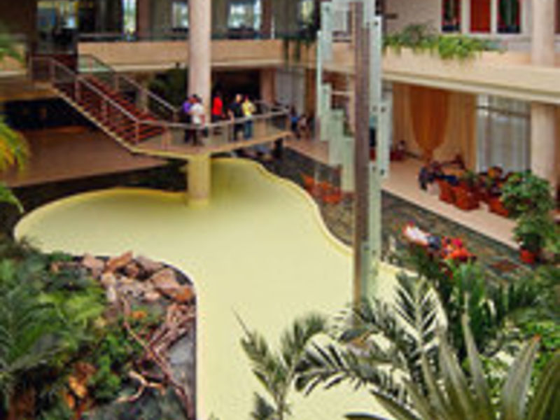 Tryp Habana Libre