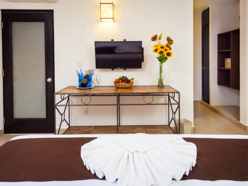 Tukan Hotel Playa Del Carmen