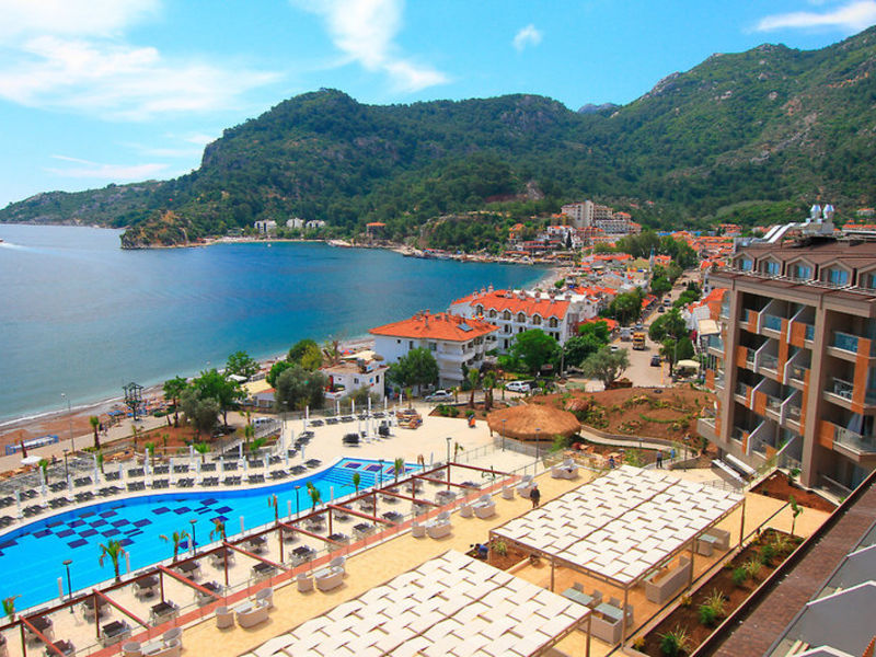 Turunc Premium Hotel