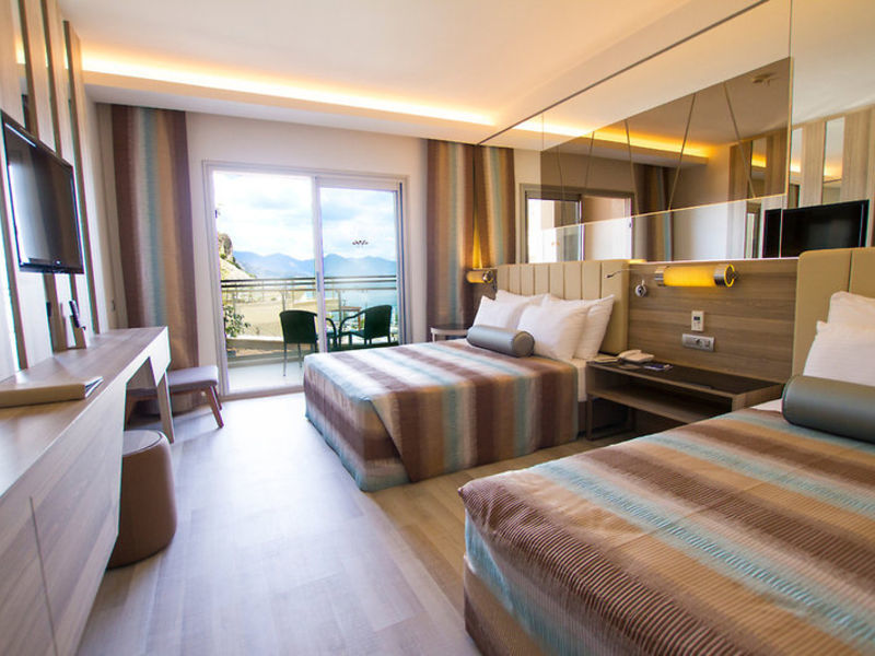 Turunc Premium Hotel