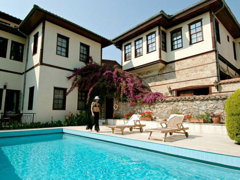 Tuvana Hotel