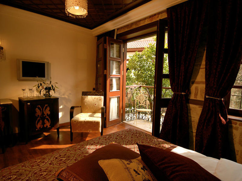 Tuvana Hotel